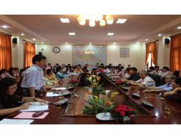 GS. TSKH Toán học Hà Huy Khoái, GS. TSKH Toán học Nguyễn Tự Cường và PGS.TS Hóa học Tạ Thị Phương Hòa về thăm Trường Đại học Hà Tĩnh